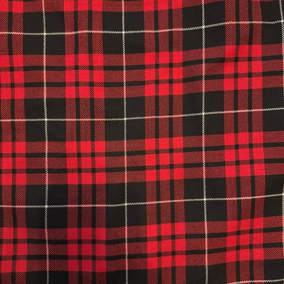 Brooks Brothers Red Fleece Size 4 Mini Skirt Red Black Plaid Wool - Picture 3 of 9